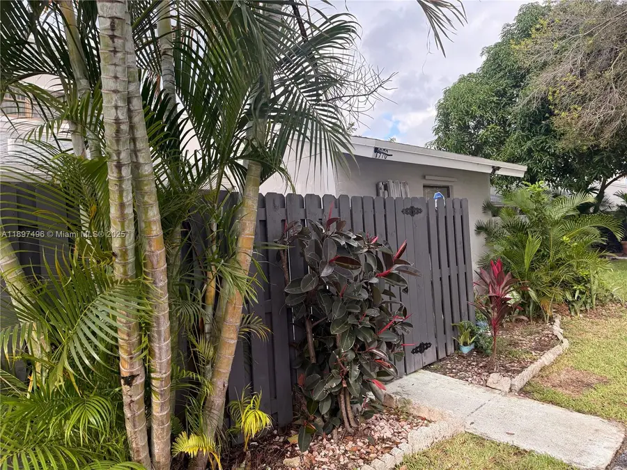 1970 Monks Ct, West Palm Beach, FL 33415 - Image #2