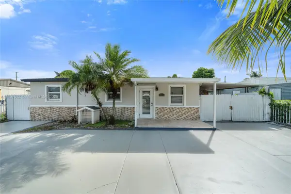 845 NW 2nd St, Florida City, FL 33034