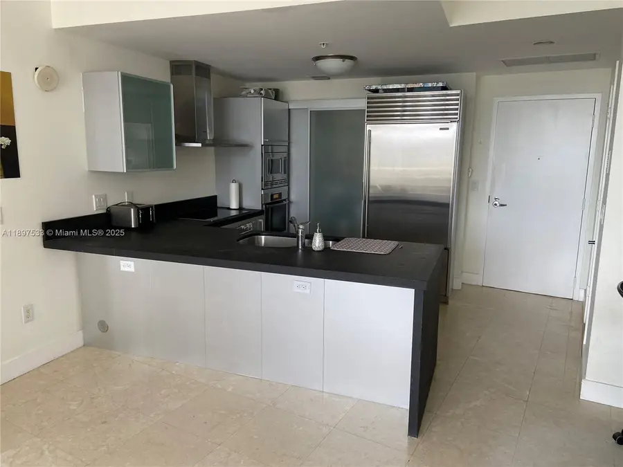 18201 Collins Ave #708, Sunny Isles Beach, FL 33160 - Image #2