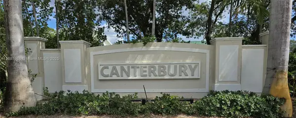 2520 NW 4th St, Boynton Beach, FL 33426