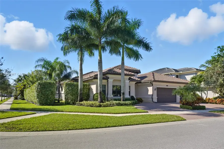 9772 Rennes Ln, Delray Beach, FL 33446 - Image #2