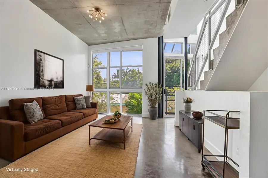 716 SE 12th St #13, Fort Lauderdale, FL 33316 - Image #2