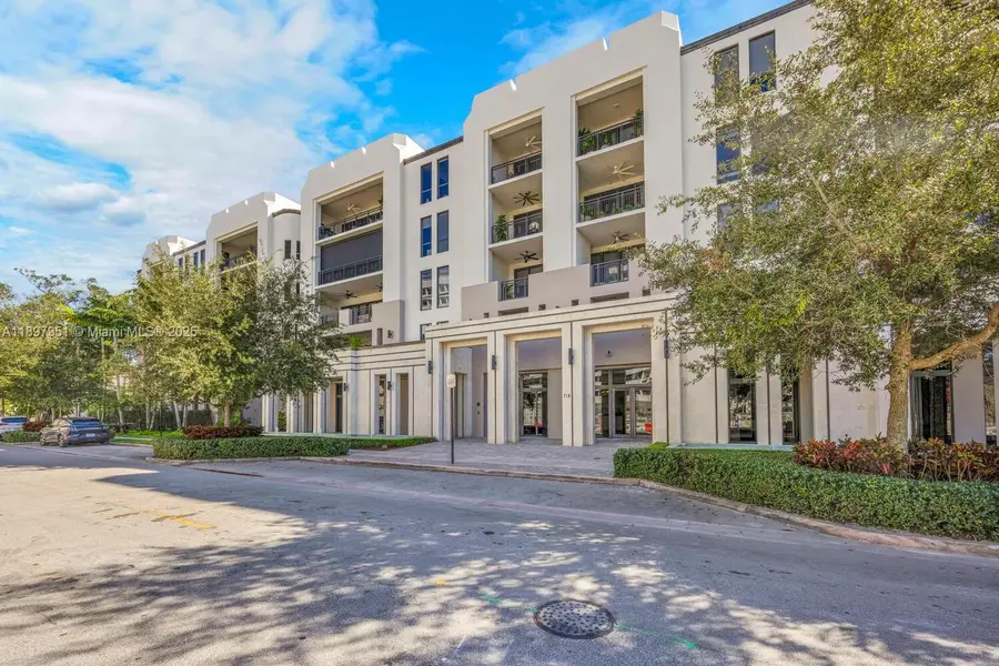 718 Valencia Ave #207, Coral Gables, FL 33134 - Image #2