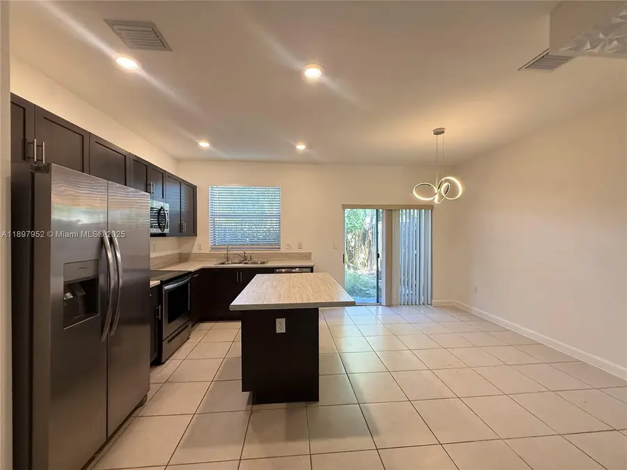 2739 SE 17th St, Homestead, FL 33035 - Image #3