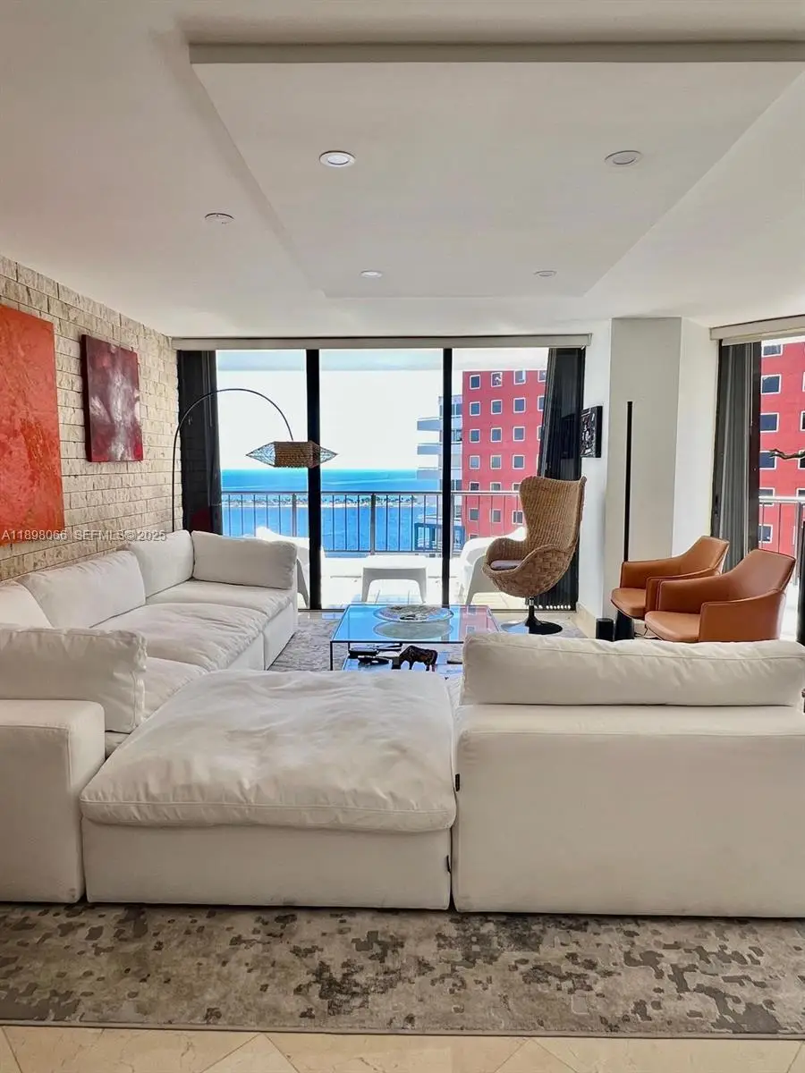 1581 Brickell Ave #2005, Miami, FL 33129 - Image #2