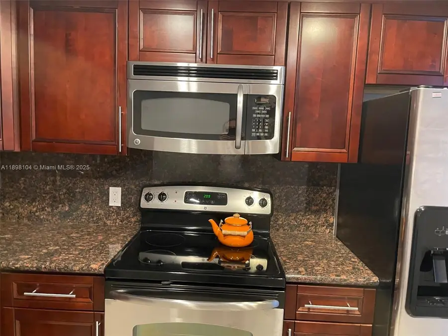 3800 S Ocean Dr #301, Hollywood, FL 33019 - Image #2