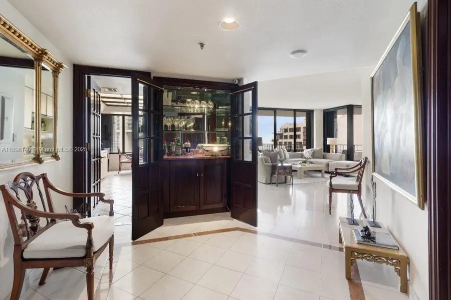 520 Brickell Key Dr #A1616, Miami, FL 33131 - Image #3