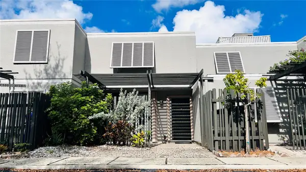 1666 NW 113th Way, Pembroke Pines, FL 33026