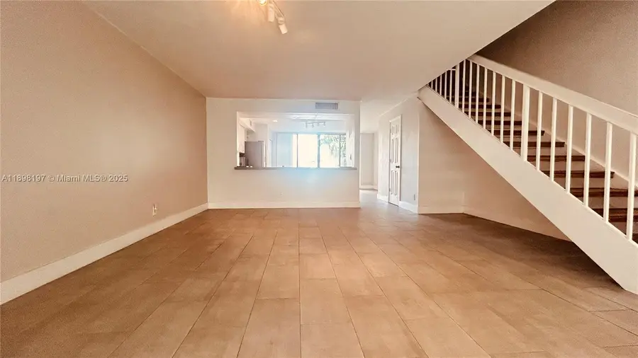 1666 NW 113th Way, Pembroke Pines, FL 33026 - Image #2