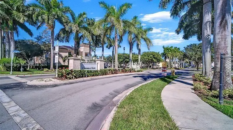 374 NE 27th Ave #201, Homestead, FL 33033 - Image #1