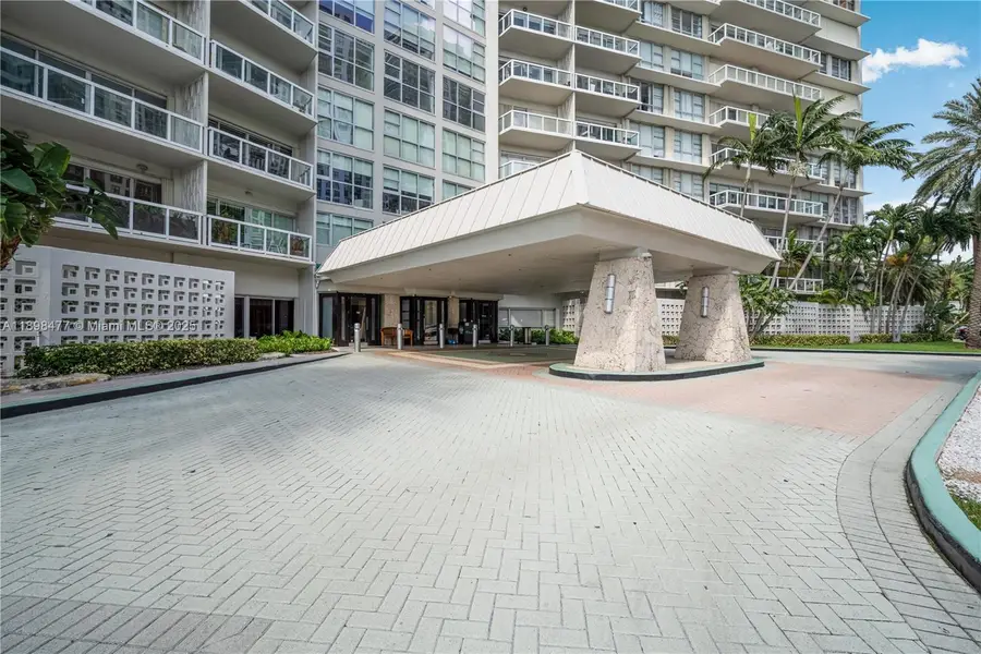 2451 Brickell Ave #6N, Miami, FL 33129 - Image #2