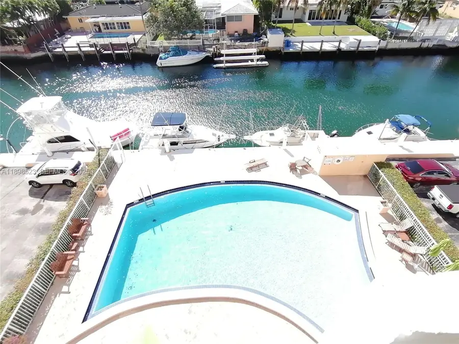 2020 NE 135th St #506, North Miami, FL 33181 - Image #2