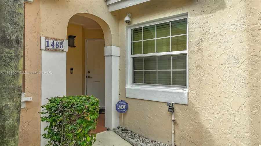 1485 Springside Dr, Weston, FL 33326 - Image #2