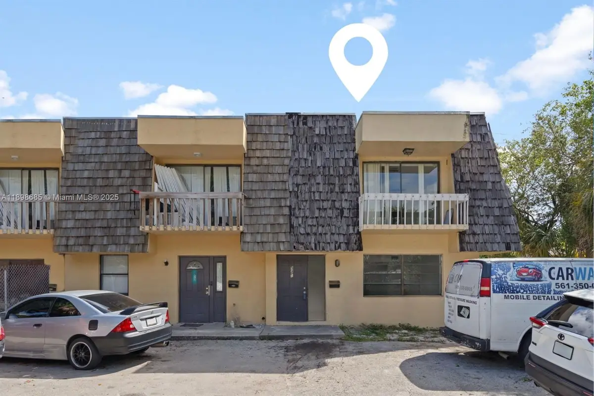 941 SW 20th Ct, Delray Beach, FL 33445 - Image #1