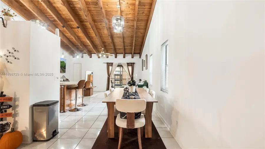 6368 NW 29th St, Sunrise, FL 33313 - #3