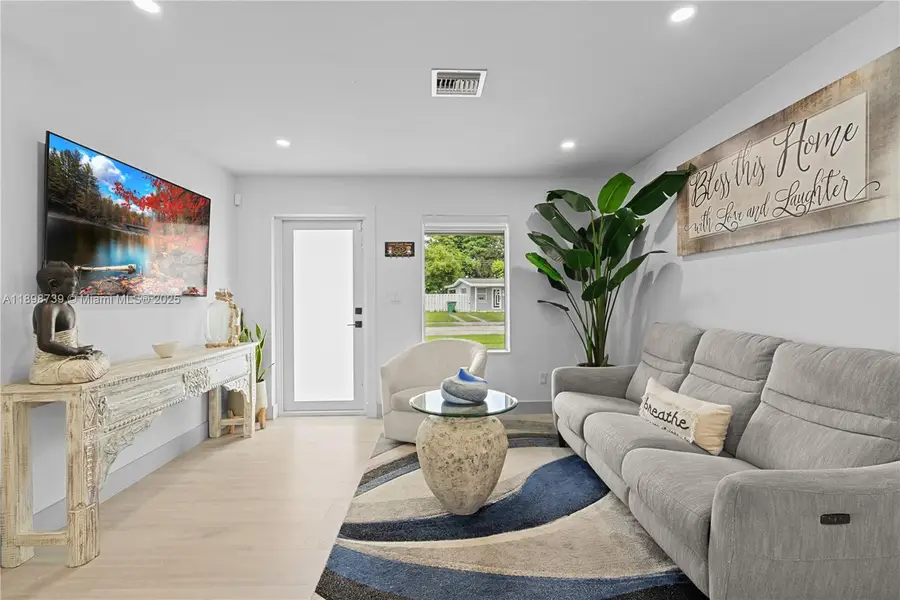 11350 SW 57th St, Miami, FL 33173 - Image #2