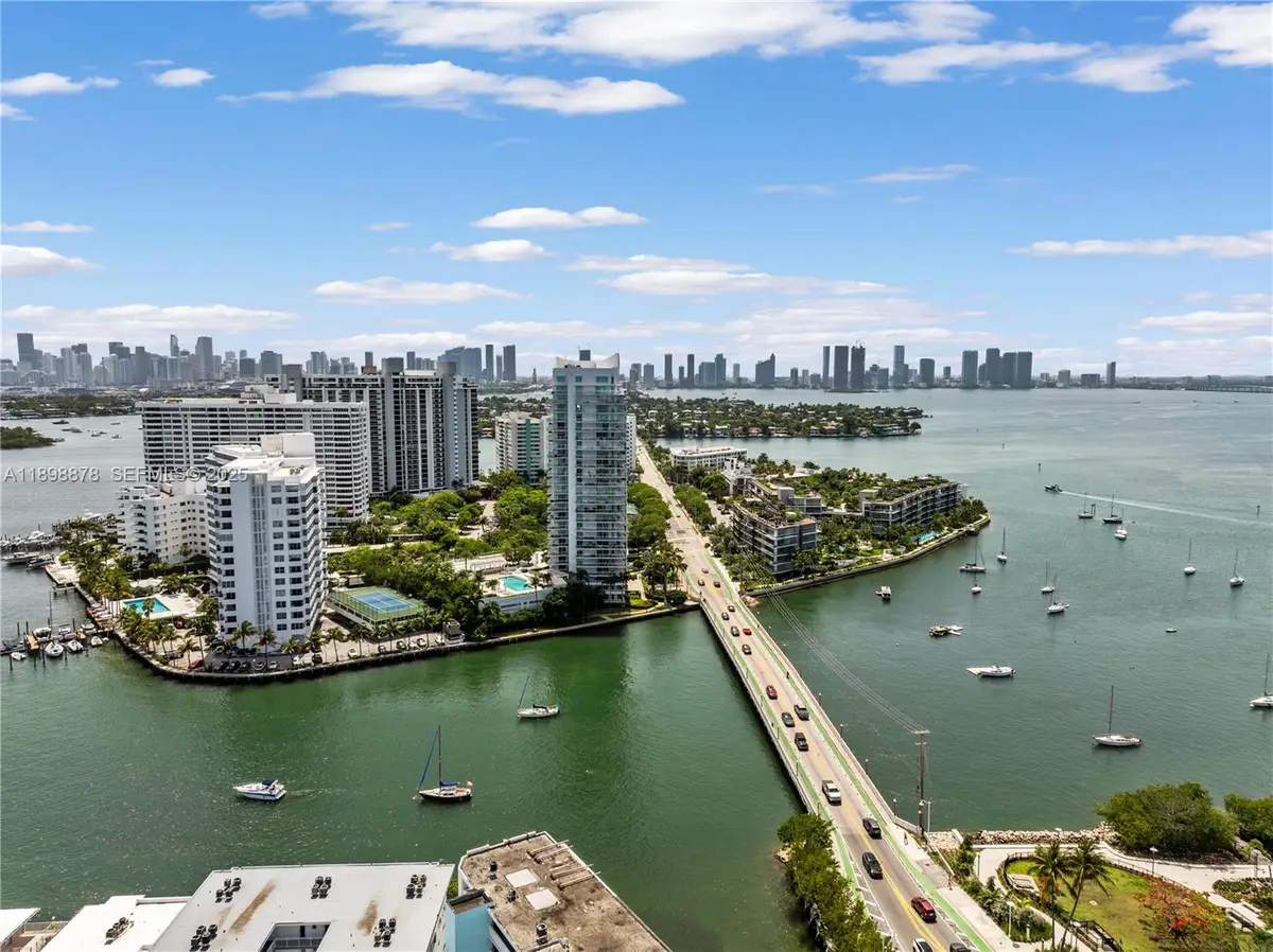 1673 Bay Rd #405, Miami Beach, FL 33139 - Image #1