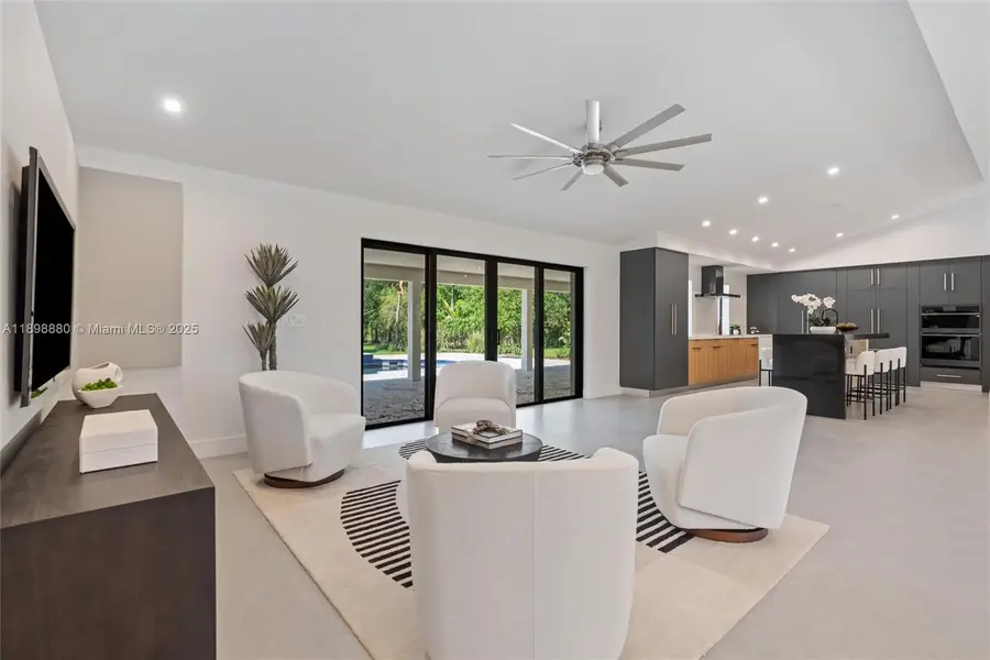 15901 SW 54th Pl, Southwest Ranches, FL 33331 - Image #3