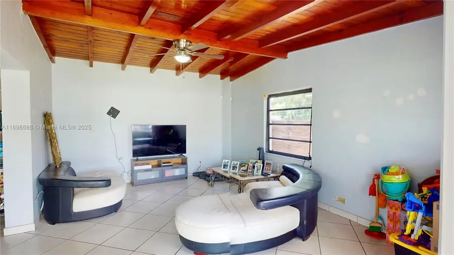 9940 SW 48th St, Miami, FL 33165 - Image #2