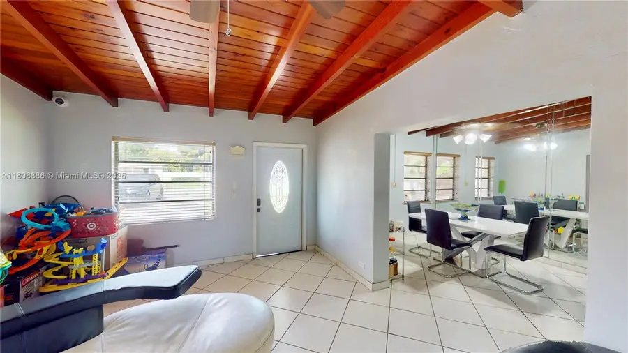 9940 SW 48th St, Miami, FL 33165 - Image #3