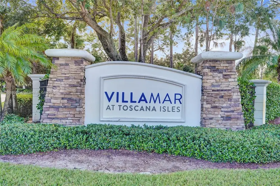 7378 Stella Ln, Lake Worth, FL 33463 - Image #2