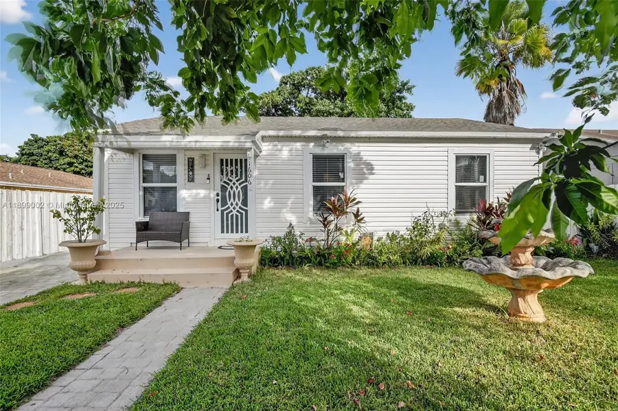 1606 N D St, Lake Worth, FL 33460 - Image #3