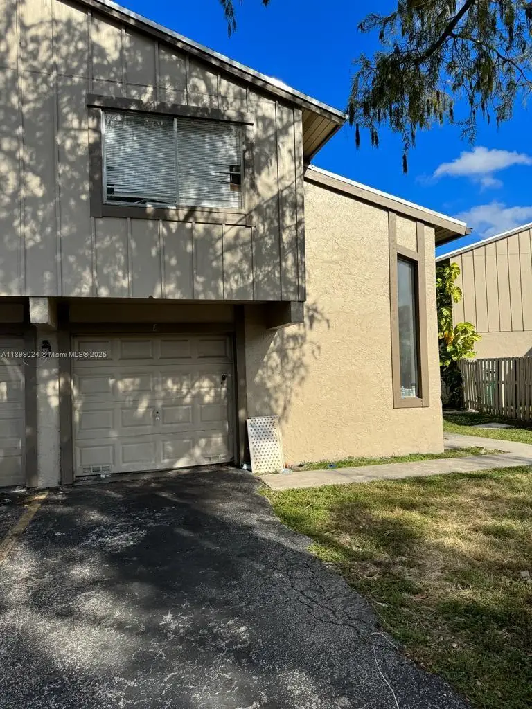 5616 NW 21st St #30-E, Lauderhill, FL 33313 - Image #3