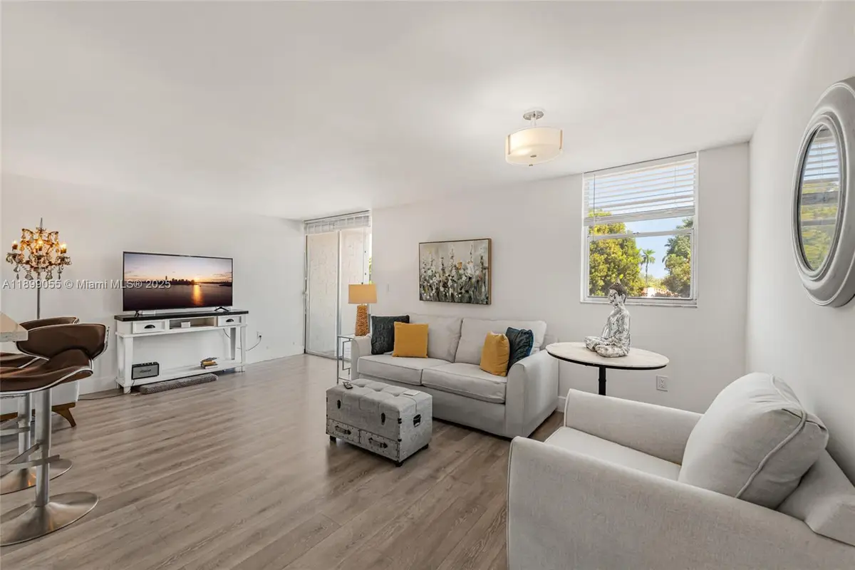 1250 Alton Rd #3A, Miami Beach, FL 33139 - Image #1