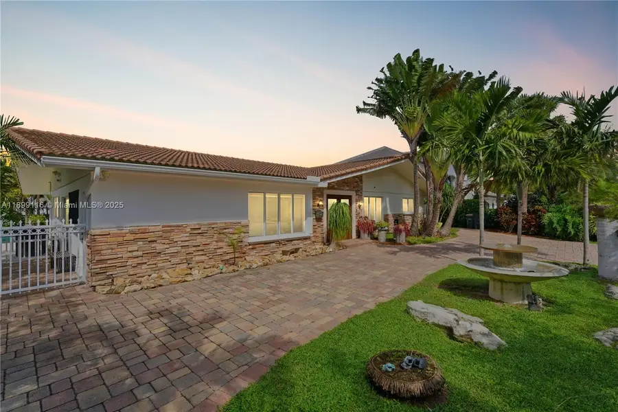 3901 NE 25th Ave, Lighthouse Point, FL 33064 - Image #2