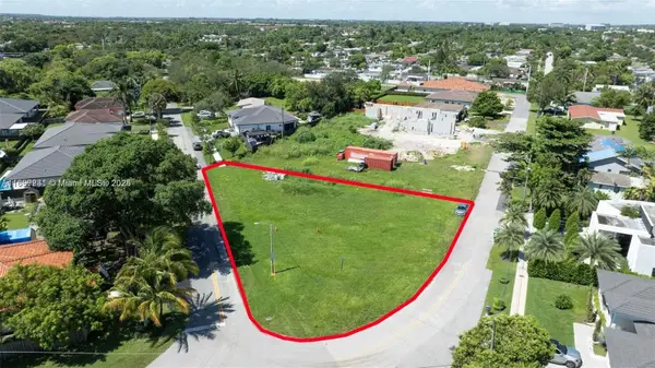 9800 SW 213th St, Cutler Bay, FL 33189