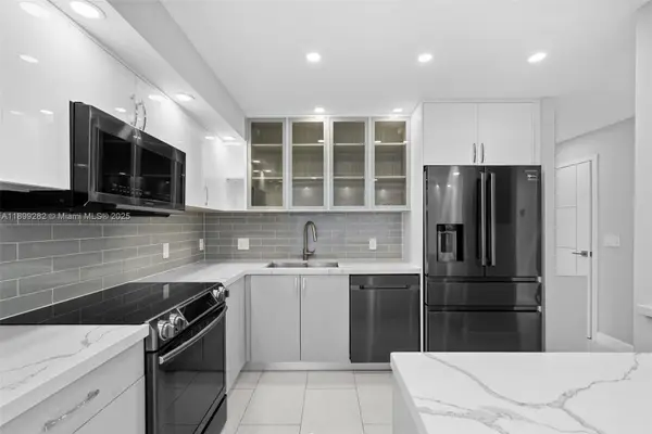 701 Three Islands Blvd #411, Hallandale Beach, FL 33009