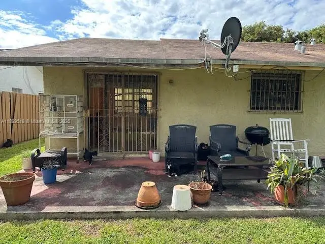 311 NW 132nd Ct, Miami, FL 33182 - Image #2