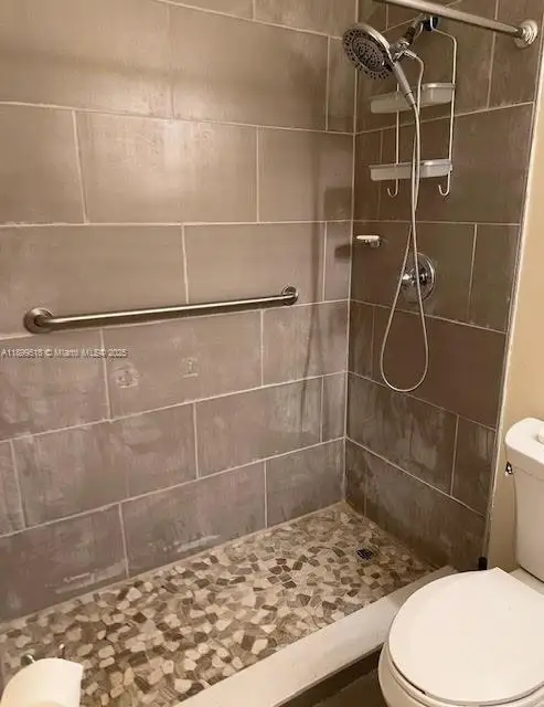 311 NW 132nd Ct, Miami, FL 33182 - Image #3