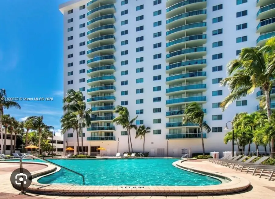 19380 Collins Ave #224, Sunny Isles Beach, FL 33160 - Image #2