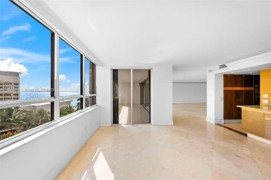 3 Grove Isle Dr #C605, Miami, FL 33133 - Image #3