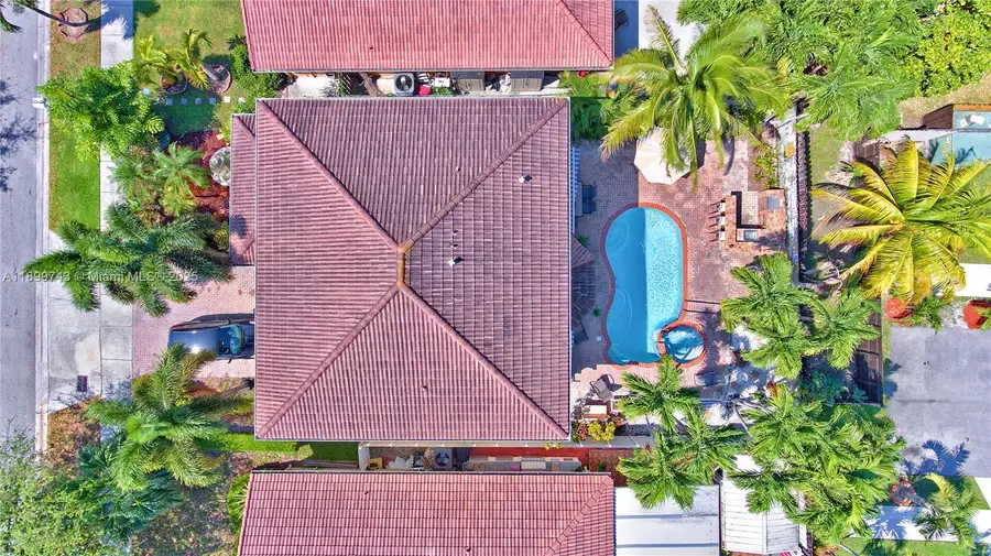 15217 SW 36th Ter, Miami, FL 33185 - Image #2