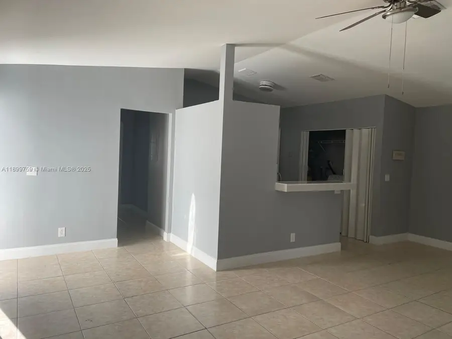 1234 SW 71st Ter, North Lauderdale, FL 33068 - Image #3