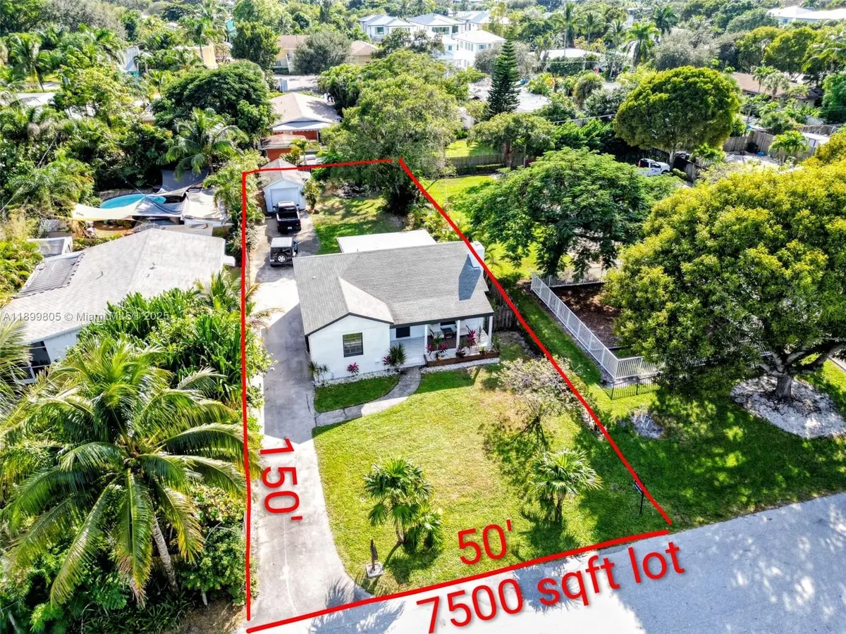 246 NE 13th St, Delray Beach, FL 33444 - #1