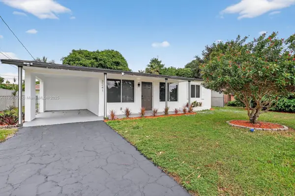 3241 NW 16th St, Lauderhill, FL 33311