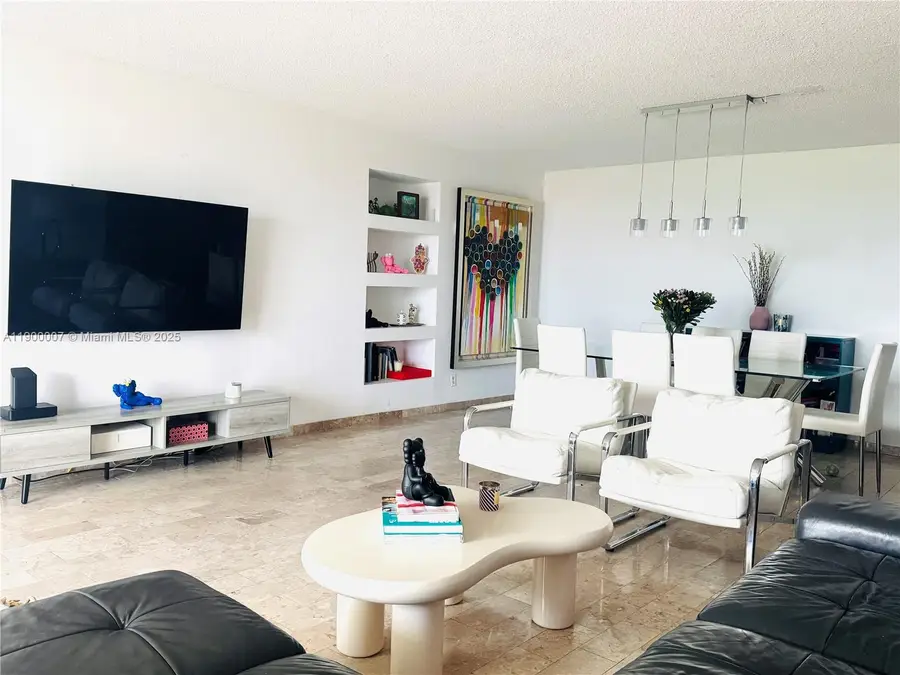 600 Three Islands Blvd #1206, Hallandale Beach, FL 33009 - Image #3