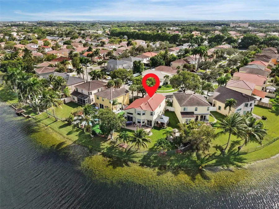 15865 NW 7th St, Pembroke Pines, FL 33028 - Image #3