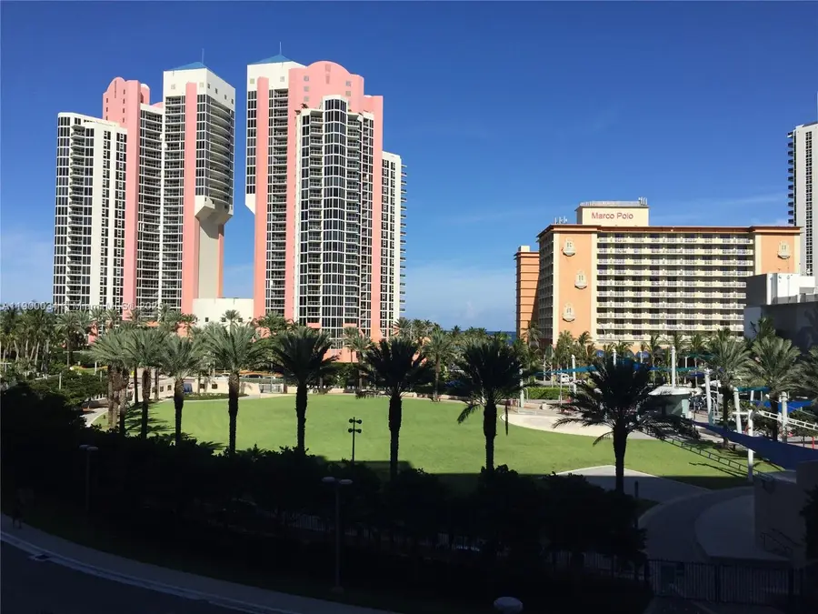 19370 Collins Ave #415, Sunny Isles Beach, FL 33160 - Image #3