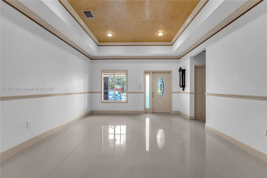 441 SE 31st Ave, Homestead, FL 33033 - Image #2