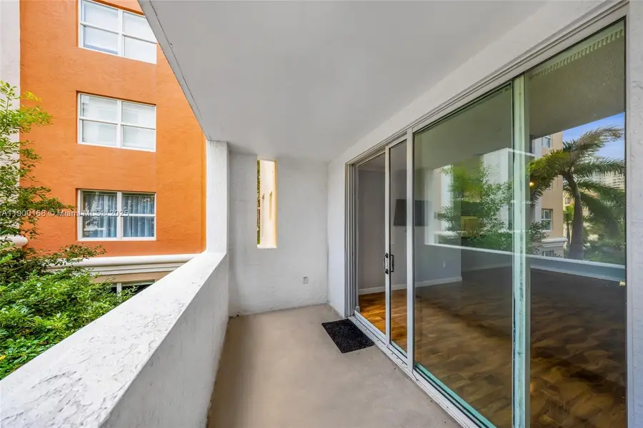 17125 N Bay Rd #3301, Sunny Isles Beach, FL 33160 - Image #2