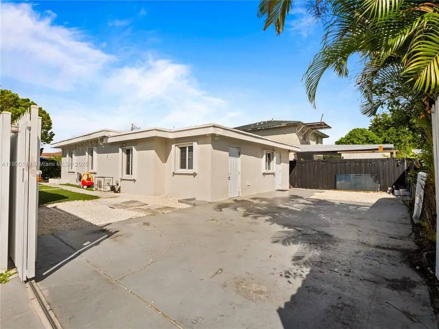 8401 NW 24th Pl, Miami, FL 33147 - Image #2