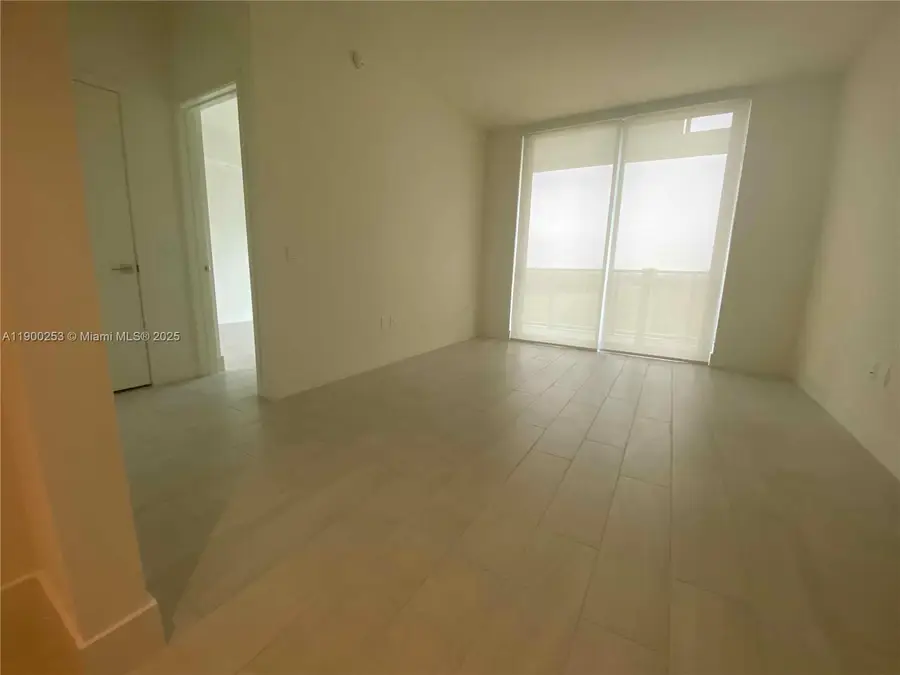 2000 Metropica Way #408, Sunrise, FL 33323 - Image #3