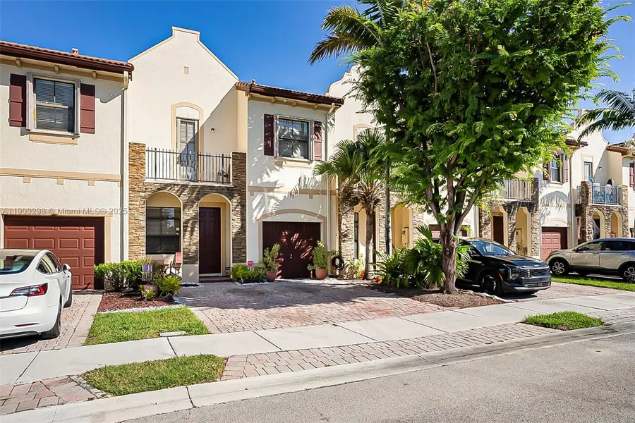 11271 SW 234th Ter, Homestead, FL 33032 - Image #2