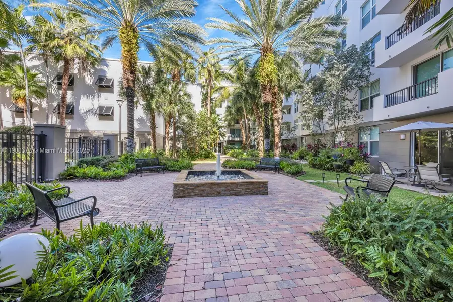 2421 NE 65th St #211, Fort Lauderdale, FL 33308 - Image #3