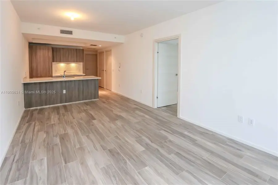 801 S Miami Ave #3306, Miami, FL 33130 - Image #2
