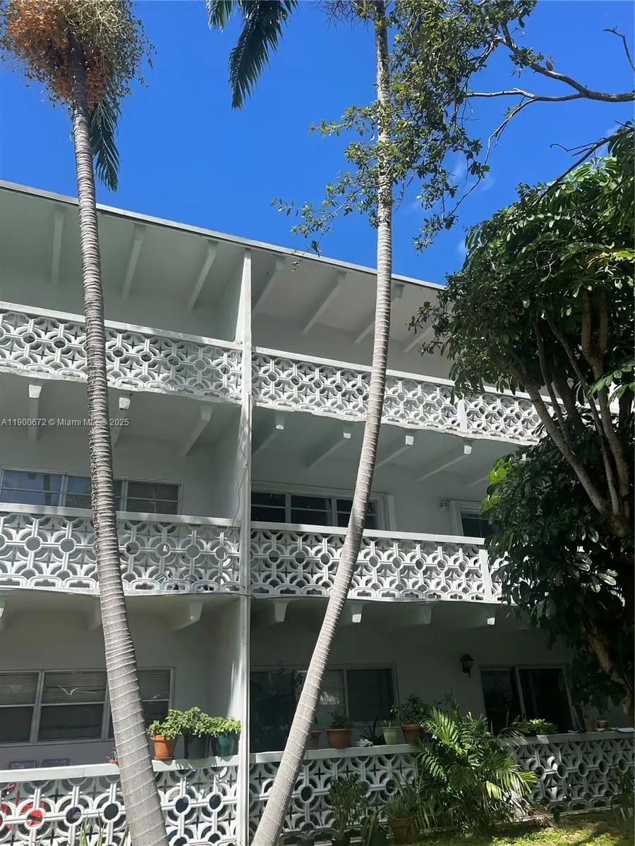 2005 Sans Souci Blvd #303, North Miami, FL 33181 - Image #3